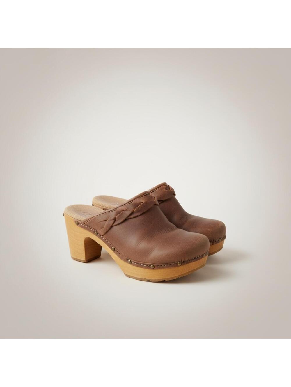 Clarks Brown Leather Clogs 7.5 Platform Mule Wood Heel Boho Cottage - Picture 2 of 8